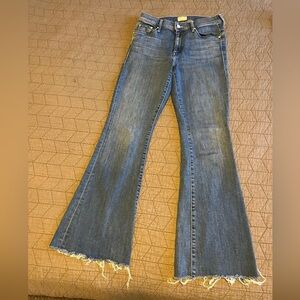 MOTHER The Weekender Fray Jeans 28